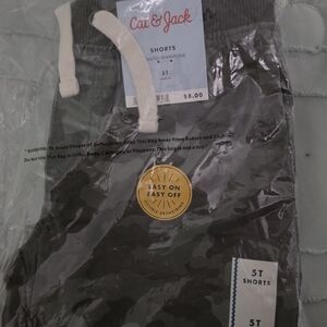 Cat & Jack Green Camouflage Shorts